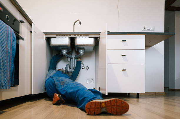 Professional Leak Detection technician working in Frankfort, MI